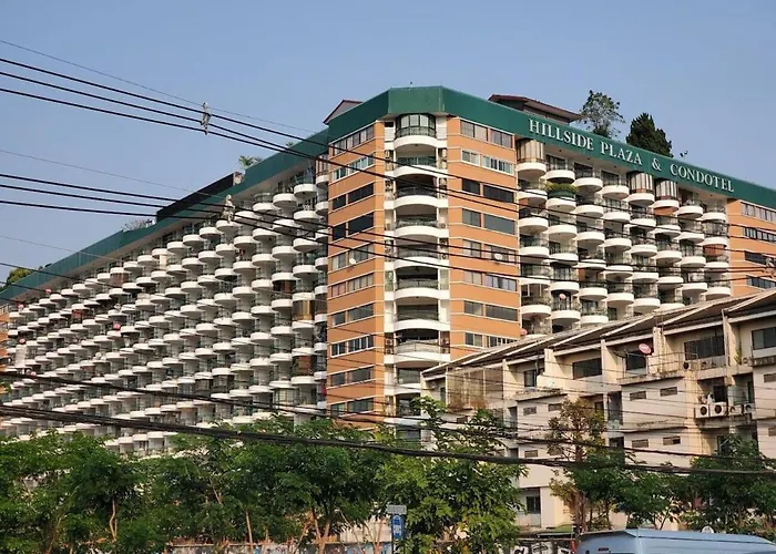 Hillside宁曼路度假温馨公寓山景房带浴缸泳池wifi超大阳台